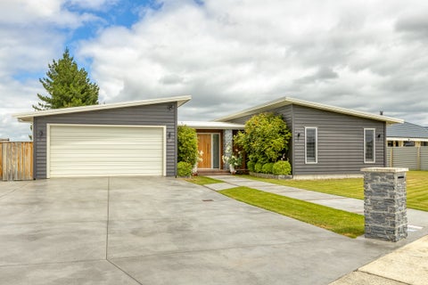 27 Gimson Street, Solway, Masterton