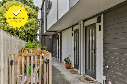 6/18 Graham Avenue, Te Atatu Peninsula, Auckland