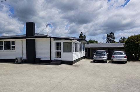 2 Jeanette Street, Glenview, Hamilton