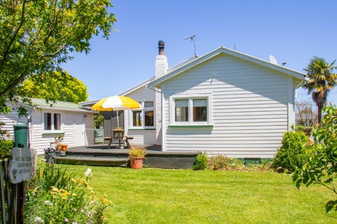 40 Costley Street, Carterton
