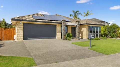 50 Aberdeen Crescent, Wattle Downs, Auckland