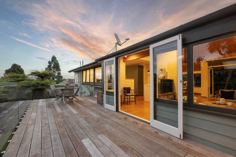 62 Tainui Road, Titirangi, Auckland