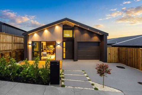 82 Huanui Drive, Wainui, Wainui