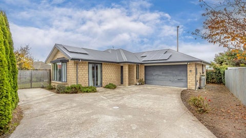 25 Roberts Road, Hei Hei, Christchurch