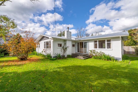 79 Kuratawhiti Street, Greytown