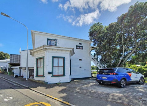 2/68 Shakespeare Road, Bluff Hill, Napier
