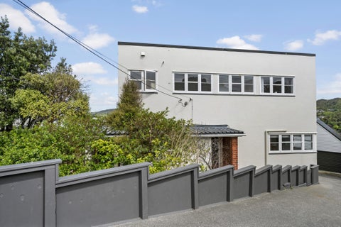 11 Himalaya Crescent, Khandallah, Wellington