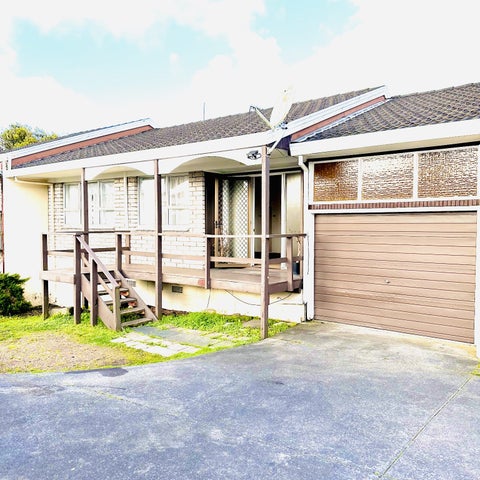 2/99 Station Road, Papatoetoe, Auckland
