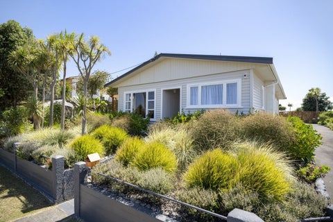 48 Toi Street, Otaki Beach, Otaki