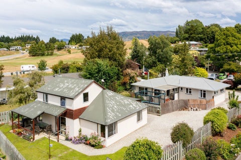 22 Russell Street, Wanaka