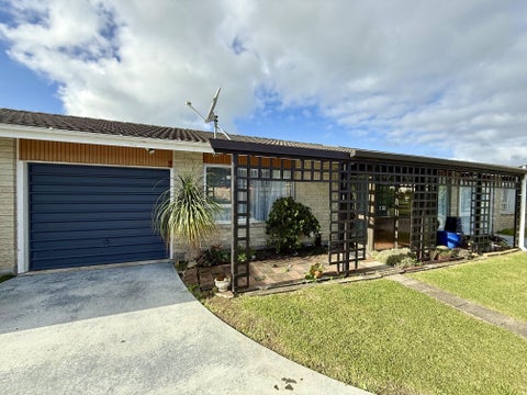 12 John Street, Raglan, Raglan