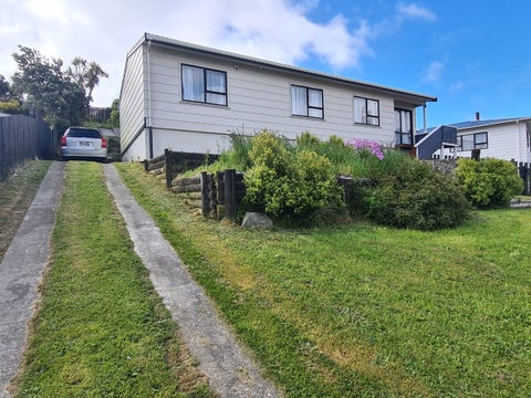 35 Almora View, Ascot Park, Porirua
