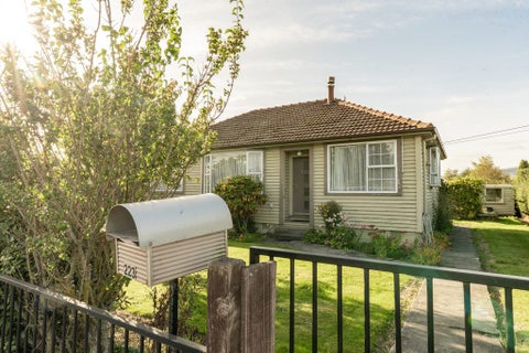 223 Union Street, Milton