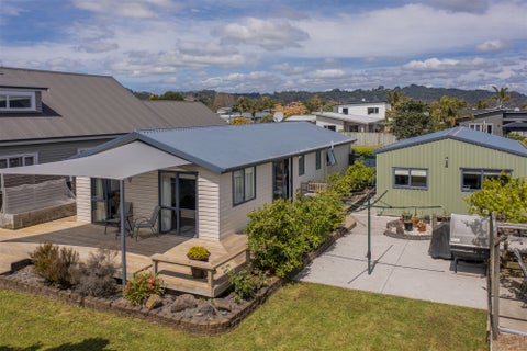 24 Meadow Drive, Whitianga, Whitianga