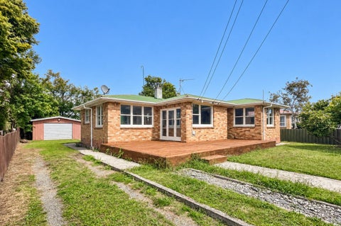 6 Resolute Way, Papakura, Papakura