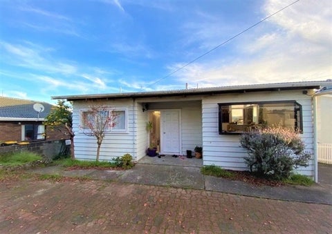 4 Sheehan Road, Te Atatu South, Auckland