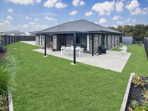 3 Omahuru Road, Glenbrook