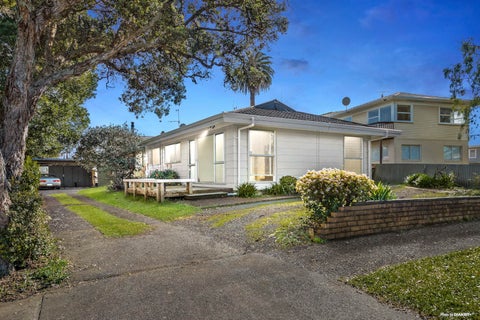 17A Calvin Place, Avondale, Auckland