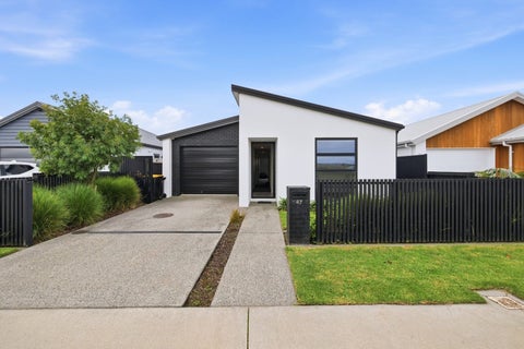 47 Empire Crescent, Papamoa, Papamoa
