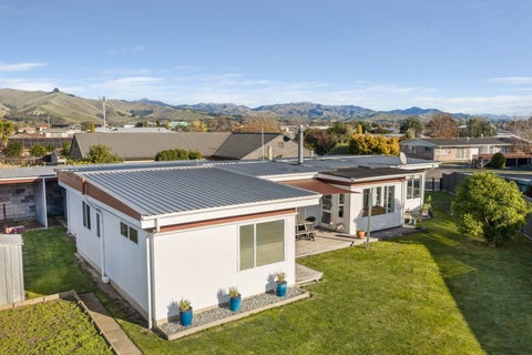 26 Newbourne Crescent, Redwoodtown, Blenheim