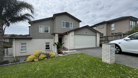 12 Mural Place, Greenhithe, Auckland
