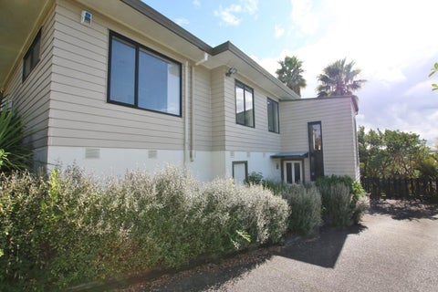 15 Jumento Place, Unsworth Heights, Auckland