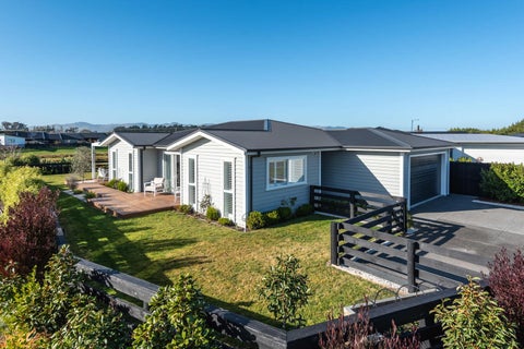 95 Benashet Drive, Lincoln, Lincoln