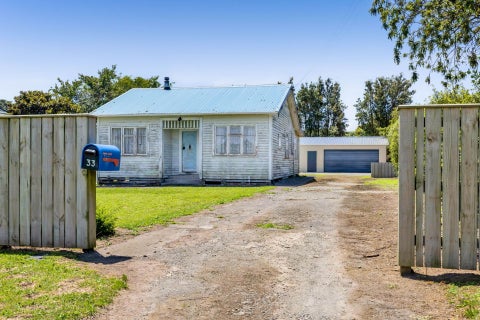 33 Ngatai Street, Manaia, Manaia