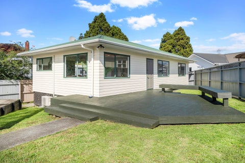 327B Blockhouse Bay Road, Avondale, Auckland