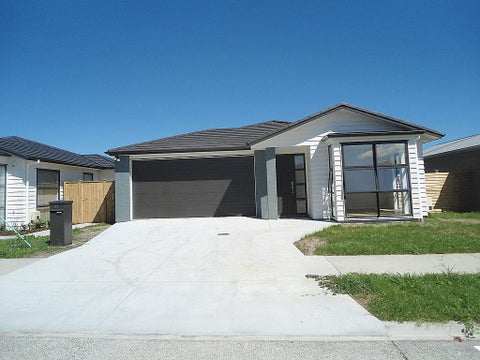 22 Treestump Road, Takanini, Auckland