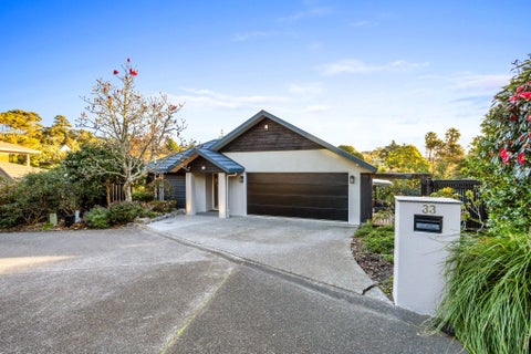 33 Chamari Close, Titirangi, Auckland