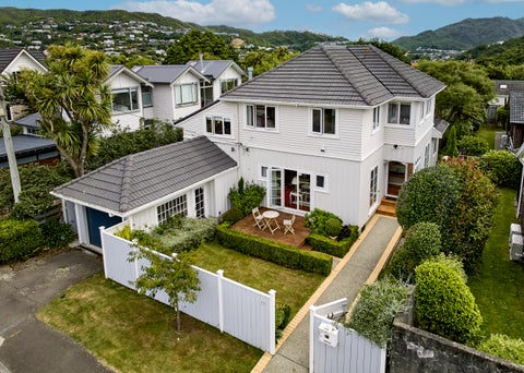 21 Reading Street, Karori, Wellington