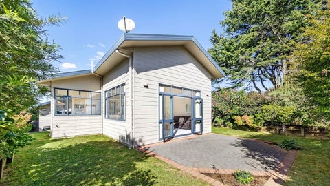 16A Oranga Avenue, Onehunga, Auckland