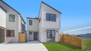 8 Combat Street, Papakura, Papakura
