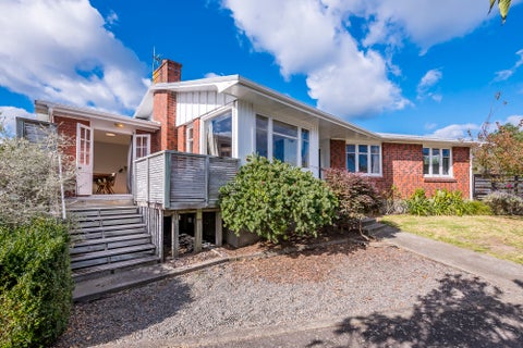 26 Anthony Grove, Paraparaumu Beach, Paraparaumu