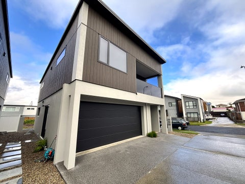 6 Sorrel Crescent, Bucklands Beach, Auckland
