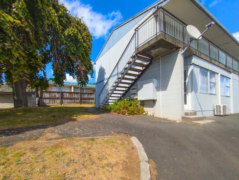88 Lake Road, Frankton, Hamilton