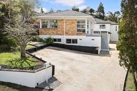 13 Ensign Place, Hillcrest, Auckland