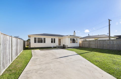 24 Pharazyn Street, Feilding, Feilding