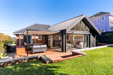 109 Owairaka Avenue, Mount Albert, Auckland