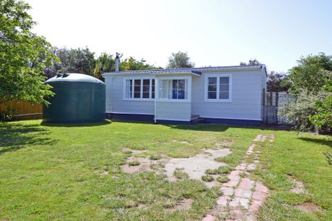 674 Waikawa Beach RD, Waikawa Beach, Manakau