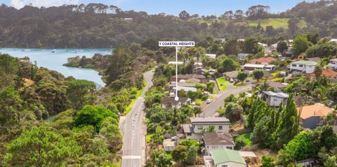 1 Coastal Heights, Stillwater, Silverdale