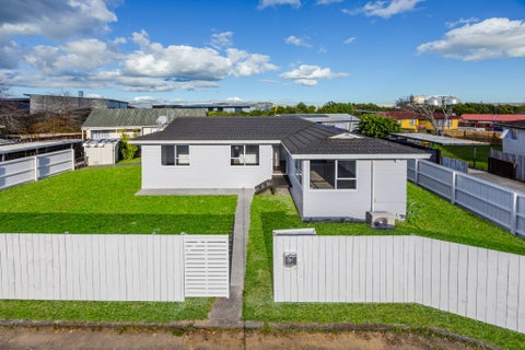 1/16 Trimdon Street, Randwick Park, Auckland