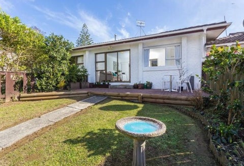2/32 Strong Street, St Johns, Auckland