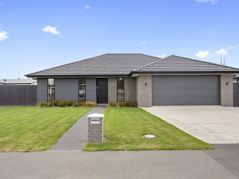 62 Petries Road, Woodend, Woodend
