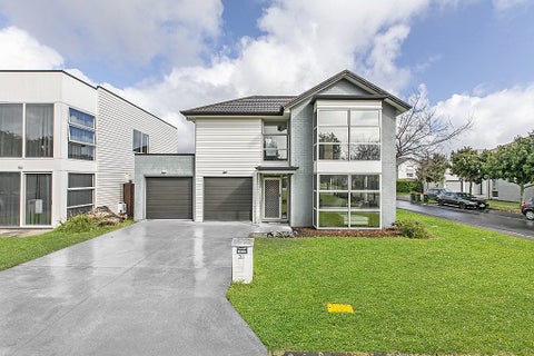 20 Phar Lap Crescent, Takanini, Auckland