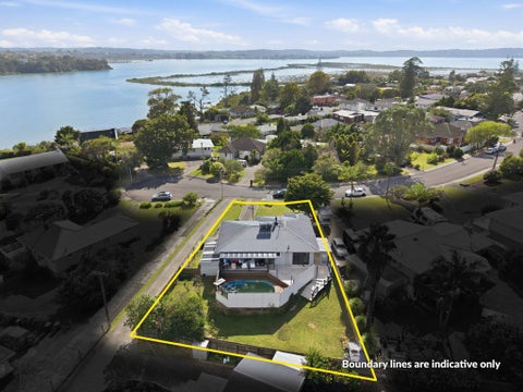 18 Murray Road, Te Atatu Peninsula, Auckland
