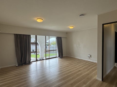 1/26 Diorella Drive, Clover Park, Auckland