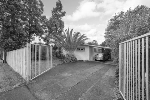 31 Taipari Road, Te Atatu Peninsula, Auckland