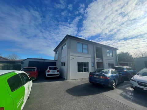 27C Newnham Terrace, Upper Riccarton, Christchurch